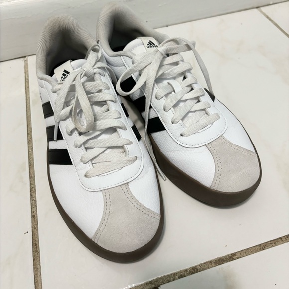 adidas White and Black Athletic Shoes - Picture 2 of 15